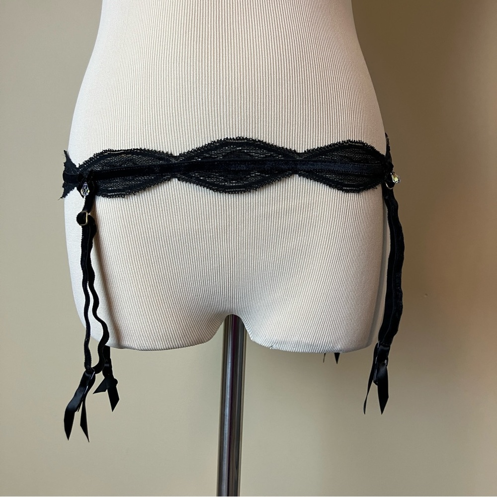 Victoria’s Secret Black Velvet Embellished Garter Belt XS